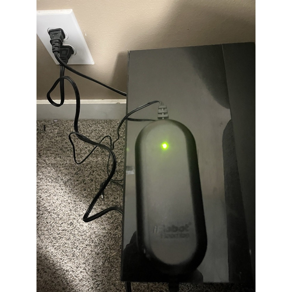 Genuine iRobot Roomba 17062 Charger Power Supply 22.5V 500 600 700‎ Series OEM